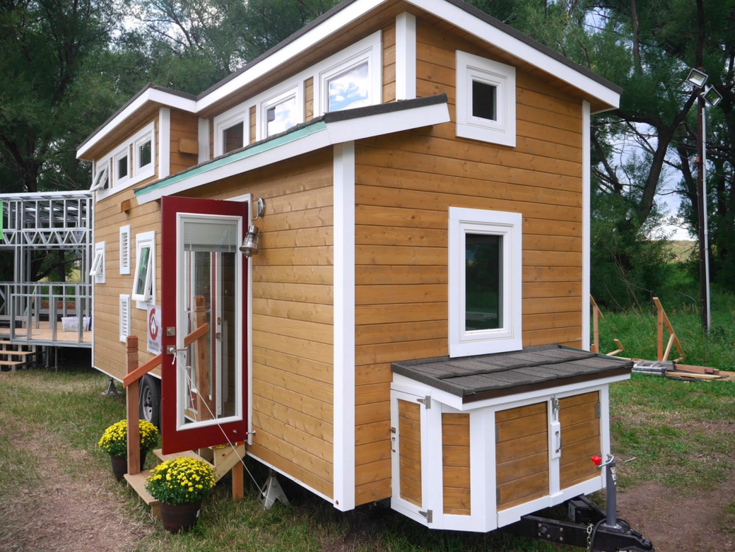 Tiny House Chattanooga_The Nooga Blue Sky_5.png